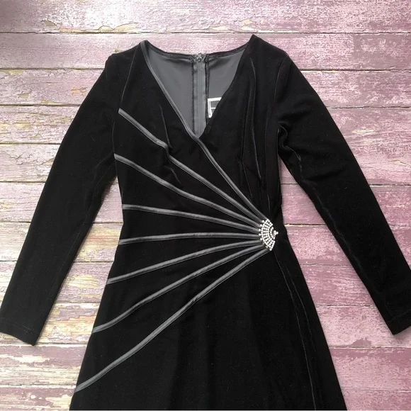 Tadashi Vintage Velvet Long Sleeved Maxi Dress Rhinestone Y2K 90s - Picture 2 of 13